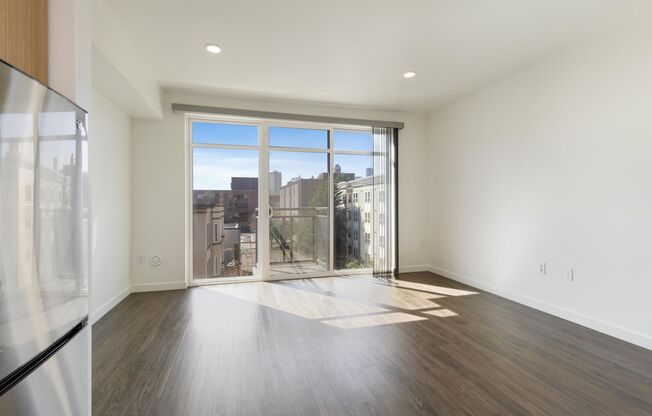 1 bed, 1 bath, 565 sqft, $1,925, Unit 407