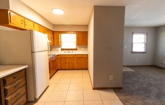 1 bed, 1 bath, 650 sqft, $850, Unit Apt A