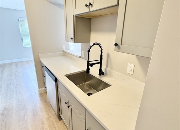 59 69 MSGR PATRICK J LYDON WAY