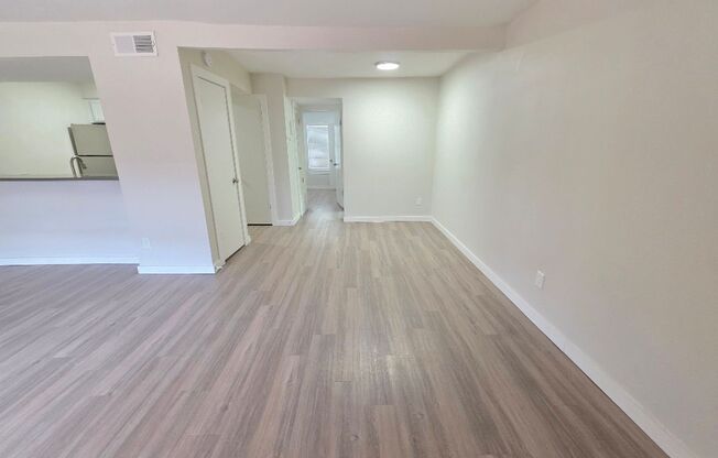 1 bed, 1 bath, 700 sqft, $1,096, Unit ELP2202-244