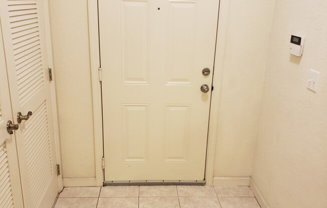 3 Beds 2 Baths Condo - Available Mid May 2026