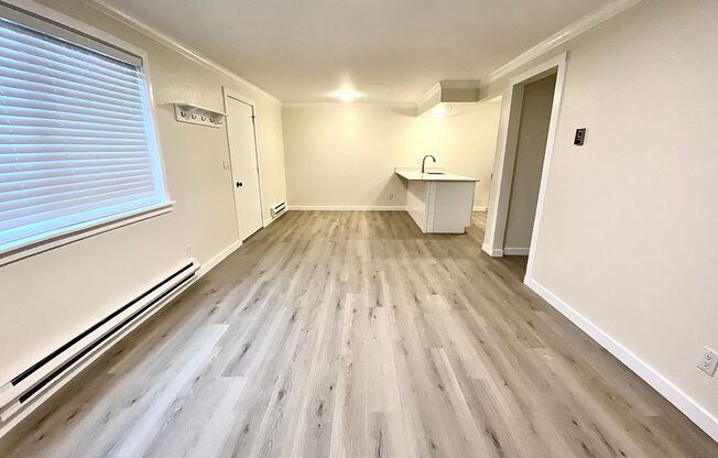 1 bed, 1 bath, 620 sqft, $1,150