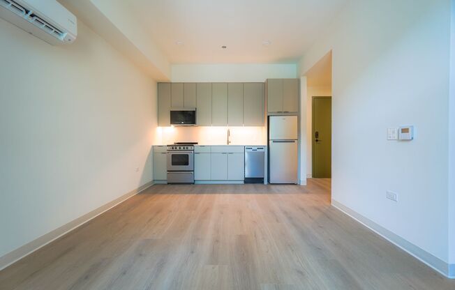 Studio, 1 bath, 484 sqft, $2,685, Unit 325