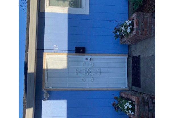 1119 ELGIN ST