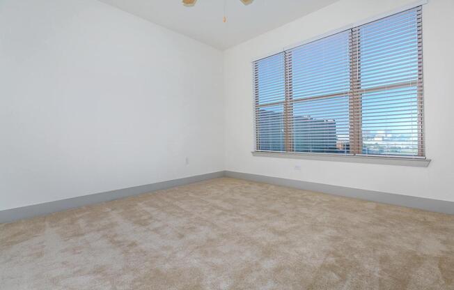 2 beds, 2 baths, 1,270 sqft, $2,112