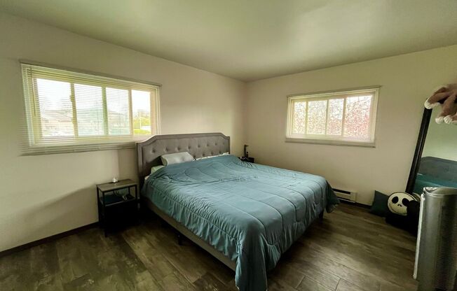 2 beds, 1.5 baths, $1,350, Unit 218