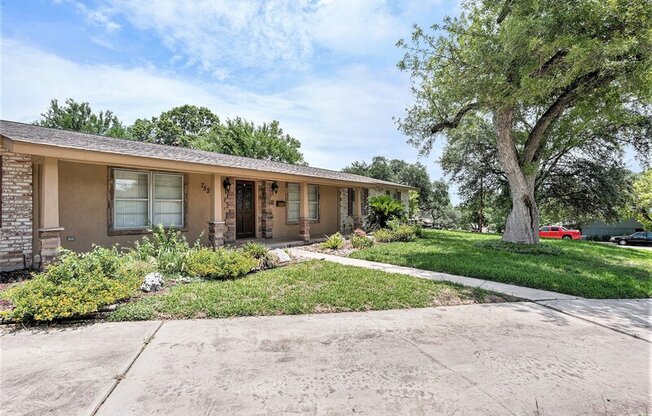 7527 QUAIL RUN DR