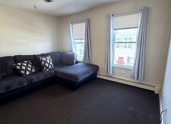10 EXCHANGE CT