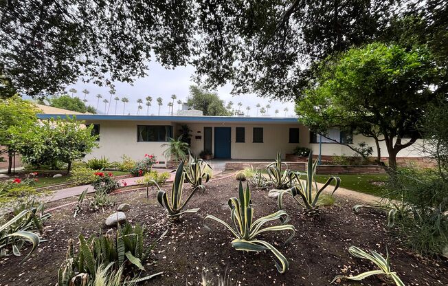 1122-1124 N. San Gabriel Ave.