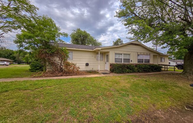 Beautifully remodeled 2-bedroom home in a quiet neighborhood