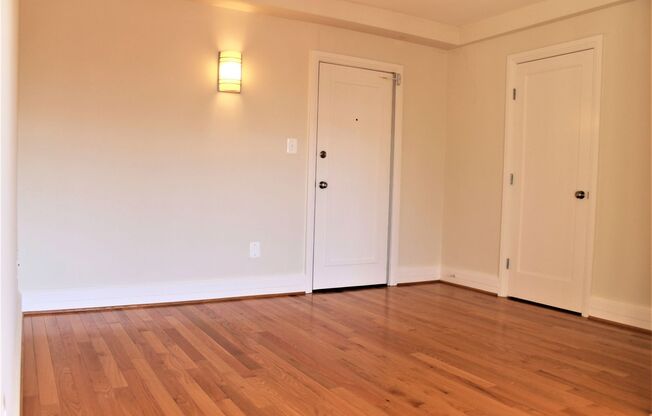 1 bed, 1 bath, 505 sqft, $2,555, Unit 912