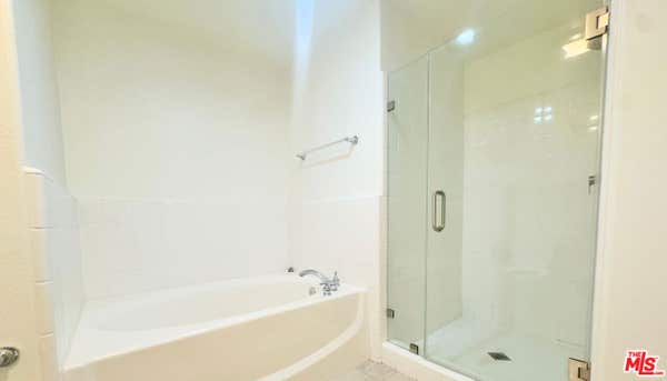 1 bed, 1 bath, 1,050 sqft, $3,100, Unit 426