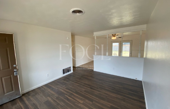 3 beds, 2 baths, $1,300