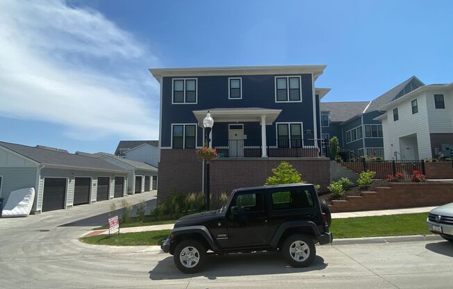 1 bed, 1 bath, 853 sqft, $1,445, Unit 13135 Superior Drive Unit 201 A853 Triplex