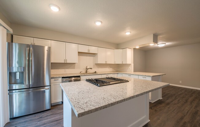 5590-5592 Timber Lane Shorewood MN