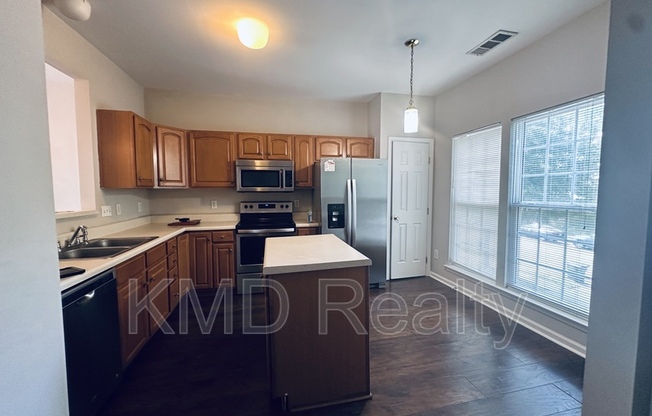 940 TIGER LN