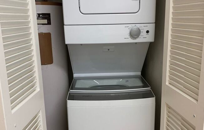 2 Bedroom 1.5 Bath Townhouse