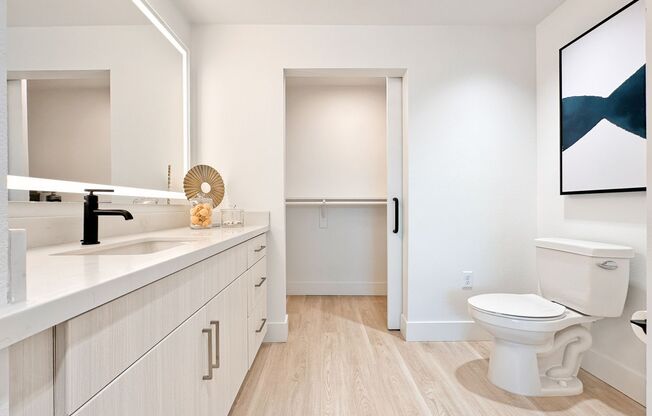 2 beds, 2 baths, 826 sqft, $4,000, Unit Unit 318