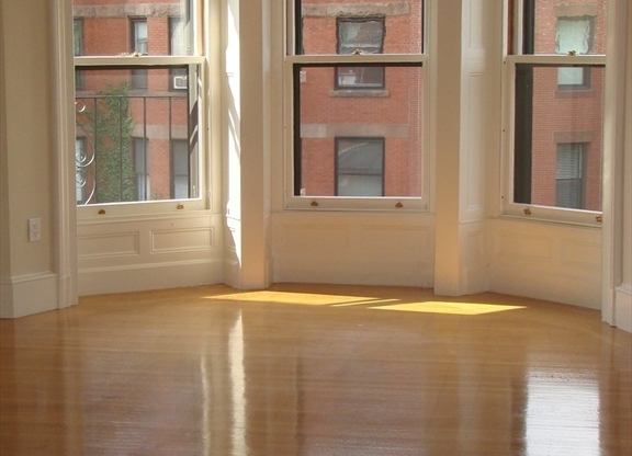 404 Marlborough St.