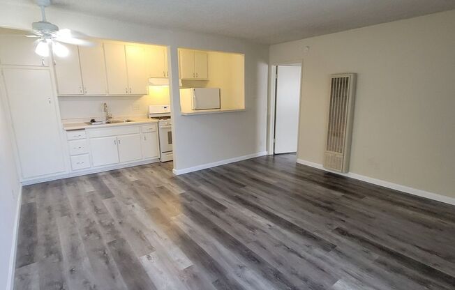 37 unit building close to CSUN!