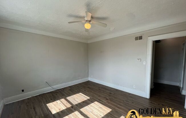 Updated 1 Bed 1 Bath near Midtown