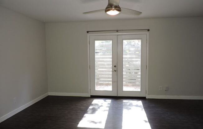 3 beds, 2 baths, $1,900