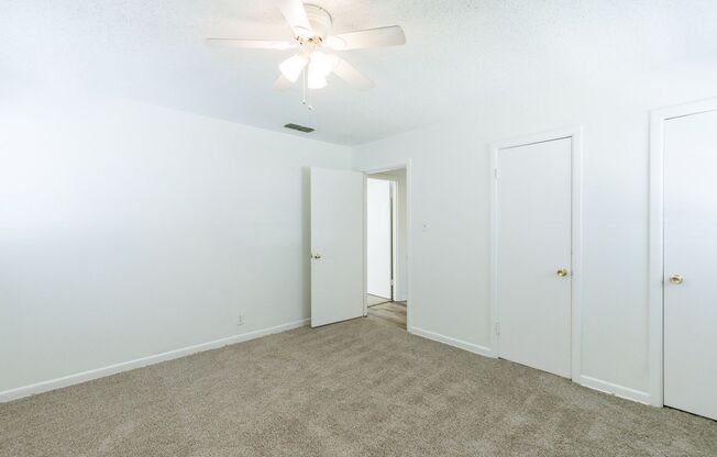 3 beds, 1 bath, $1,350