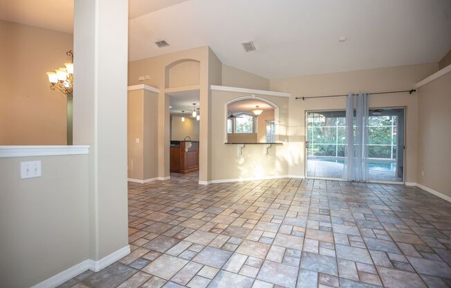 FOR RENT!!! STUNNING AND SPACIOUS 5 BEDROOM SINGLE FAMILY HOME...