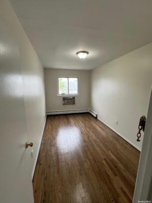 2 beds, 1 bath, $2,600, Unit 2FL