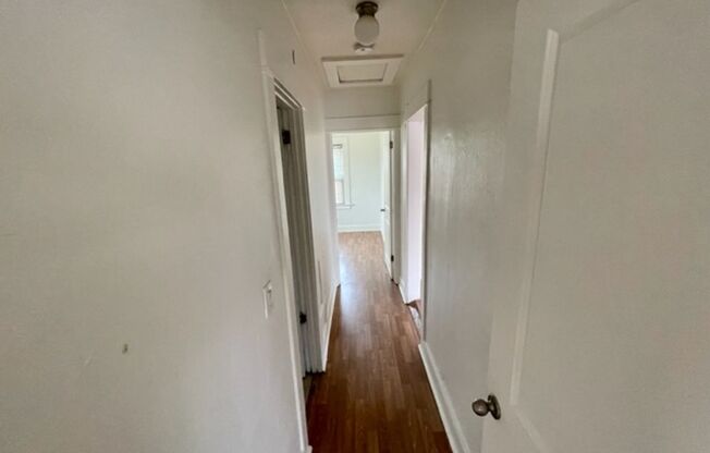 2 beds, 1 bath, $2,195