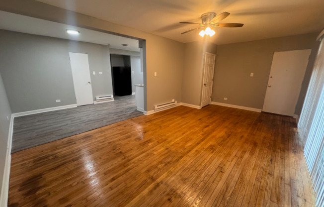 3115 3125 W 79 ST
