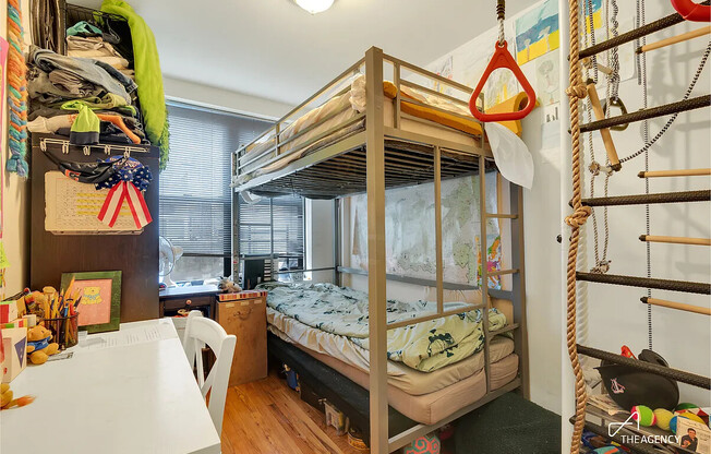 75 W 85 ST