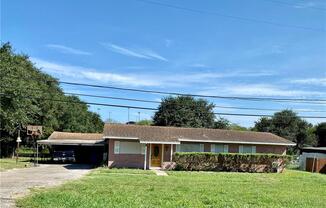 235 WILDWOOD DR