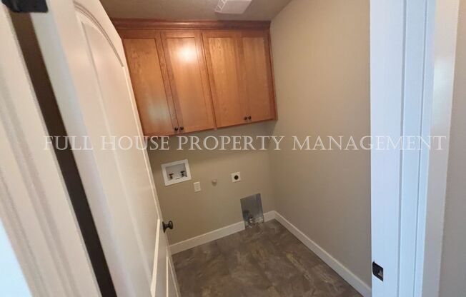 3 beds, 2 baths, $2,295