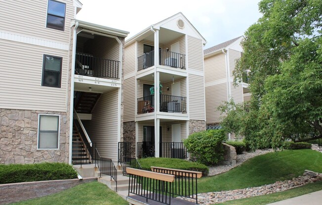 Spacious 3rd Floor Condo Available