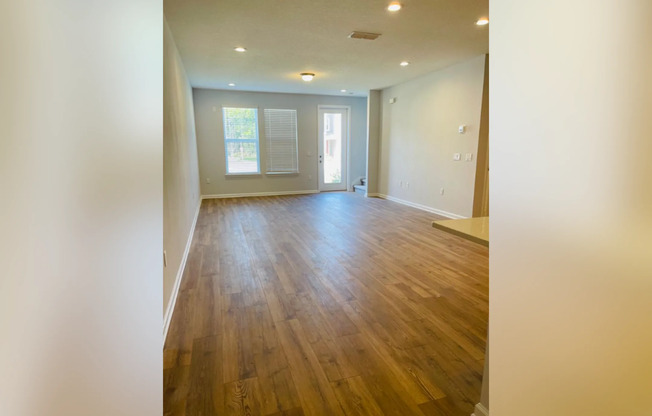 11179 MINNETTA CT