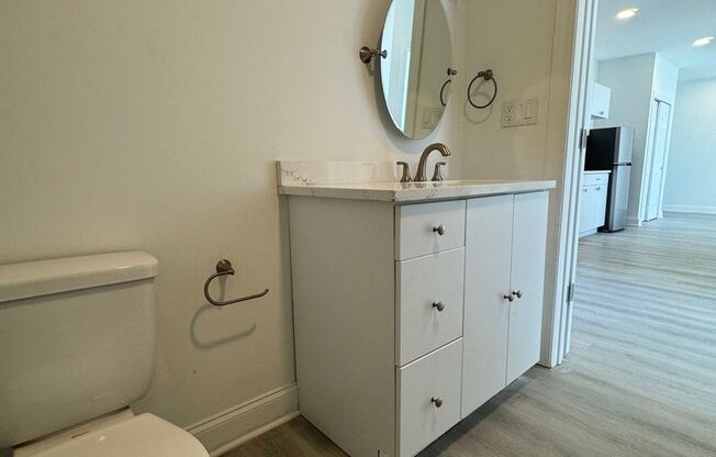 2 beds, 1 bath, 950 sqft, $1,375, Unit 322