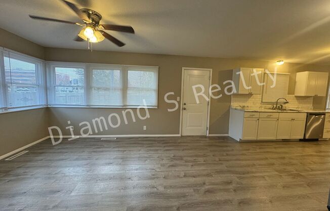 3 beds, 2 baths, $1,449