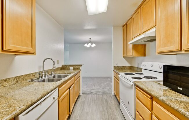 1 bed, 1 bath, $2,800