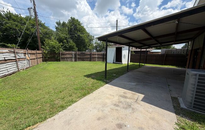 Ready to Move in... Do not miss this house !!!!