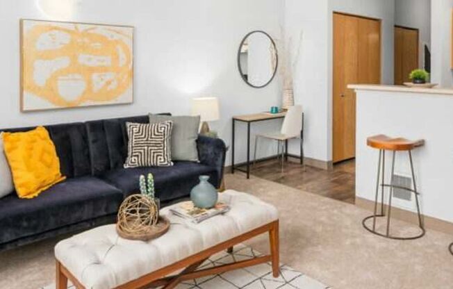 Fifth Avenue Place Apartments