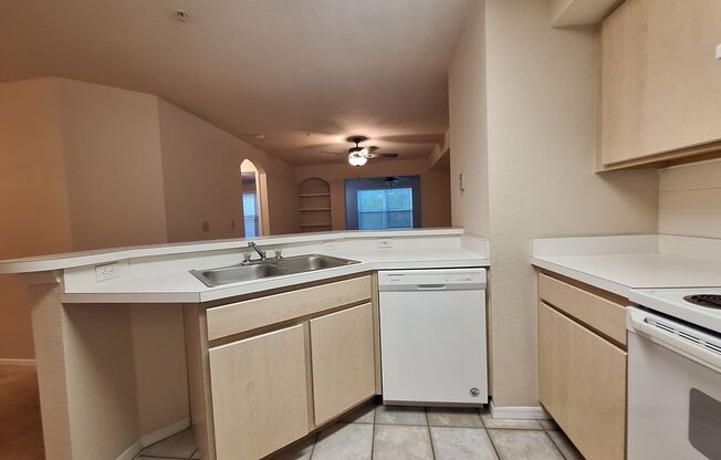 Stylish 1 Bed + Den Condo in Bona Vista | Prime Altamonte Springs Location!