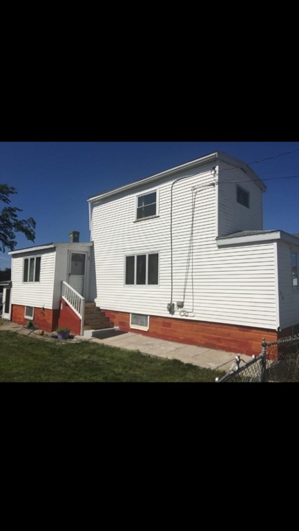 48 SHAWMUT ST