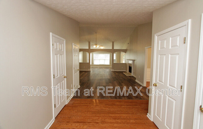 1490 CRK POINTE CIR