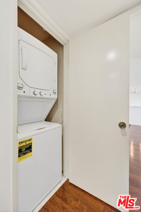 2 beds, 2 baths, 1,352 sqft, $4,895, Unit 1514