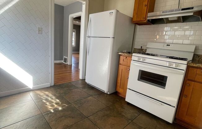 2-Weeks Free Rent Move-In Promo Available Now: 2-Bedroom, 1-Bath with Converted Garage Space in Vallejo!