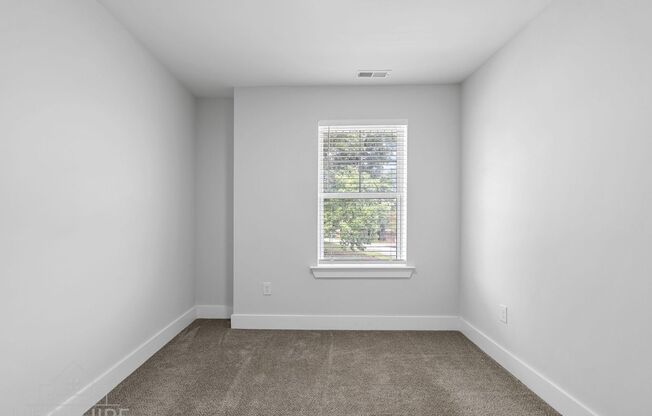 3 beds, 2.5 baths, 1,580 sqft, $1,708, Unit LP148