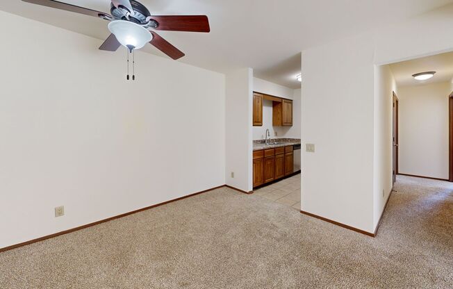 2 beds, 1 bath, 980 sqft, $1,750, Unit 7740CB