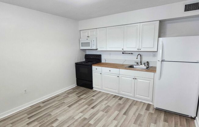 111 Biscayne Gardens, LLC