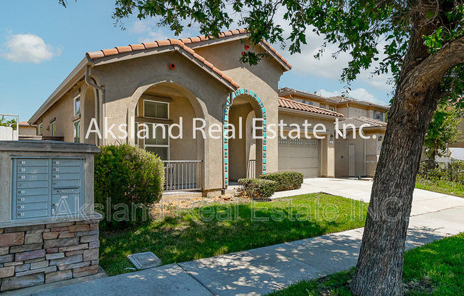 611 BROOKHURST BLVD
